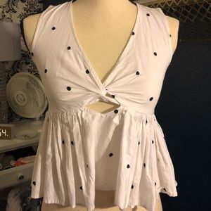 ❌SOLD❌ Zara polka dot top